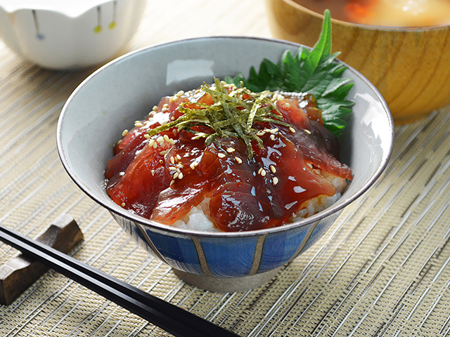 【店頭販売】三陸漁師飯　かつお漬け丼